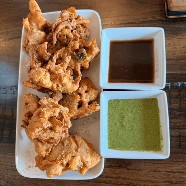 Veg Pakoda.